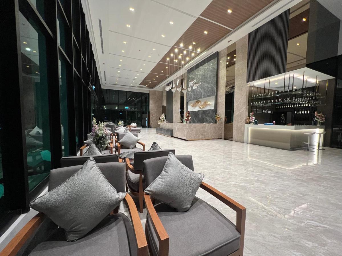 Crystal Srivaree Suvarnabhumi Hotel Ban Khlong Bang Krathiam Exteriér fotografie
